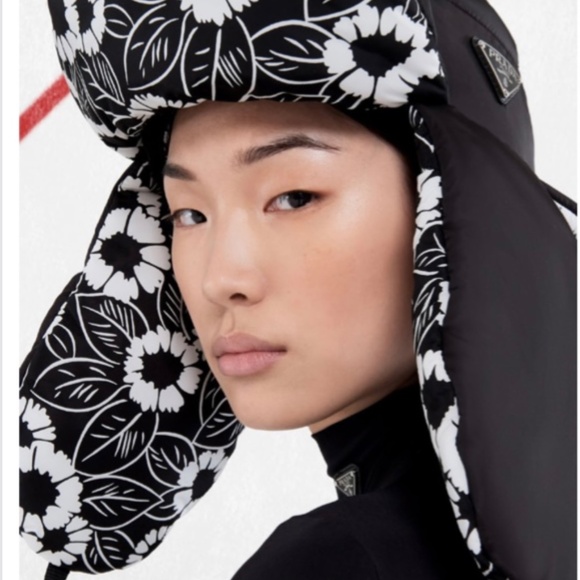 Prada on Ice Sport Suit Water Ski Snow Board - Picture 11 of 14